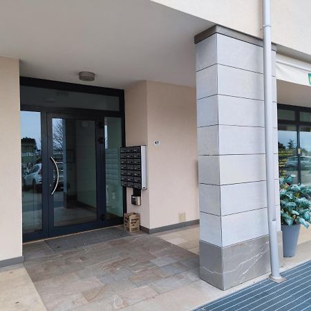 Center Aviano Comfort Suite Free Parking Wifi ภายนอก รูปภาพ
